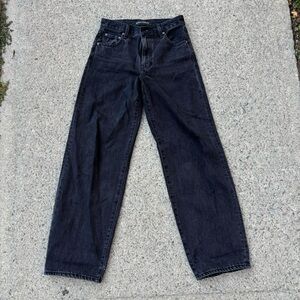 Aritzia denim forum 90’s Kate Mid Rise baggy jean